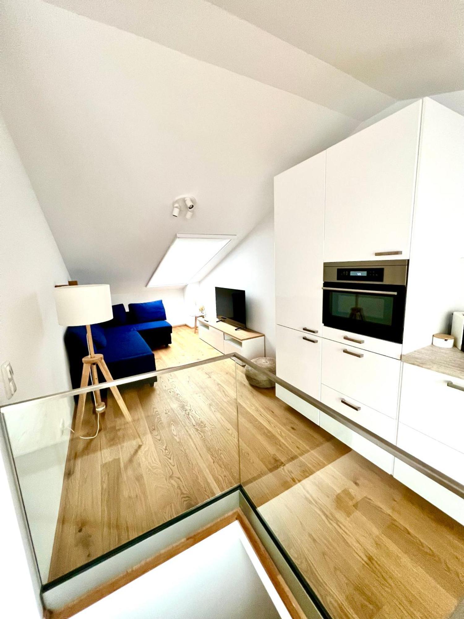 Ferienwohnung Gmunden Skyline Exterior foto